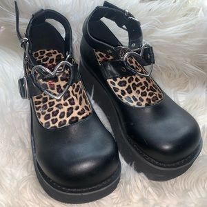 SPRITE-02 Heart Buckle Platform Mary Jane Demonias 🖤
